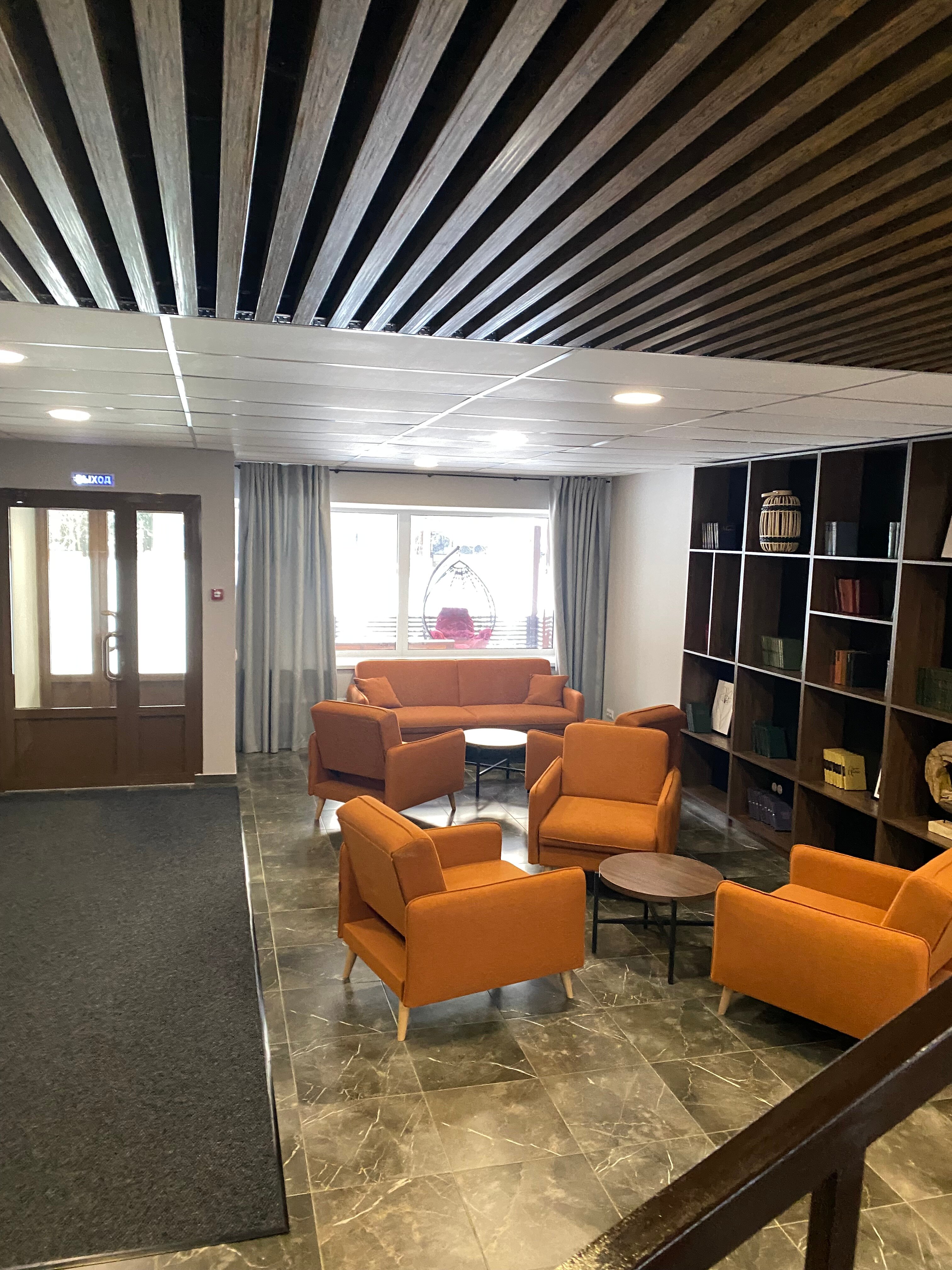 Фото Времена года в зелёном городе