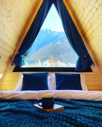 Внешний вид отеля Pyramid Kazbegi в Степанцминде (Казбеги), фото 2