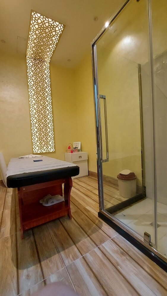 Фото Al Salam Grand Hotel & Resort