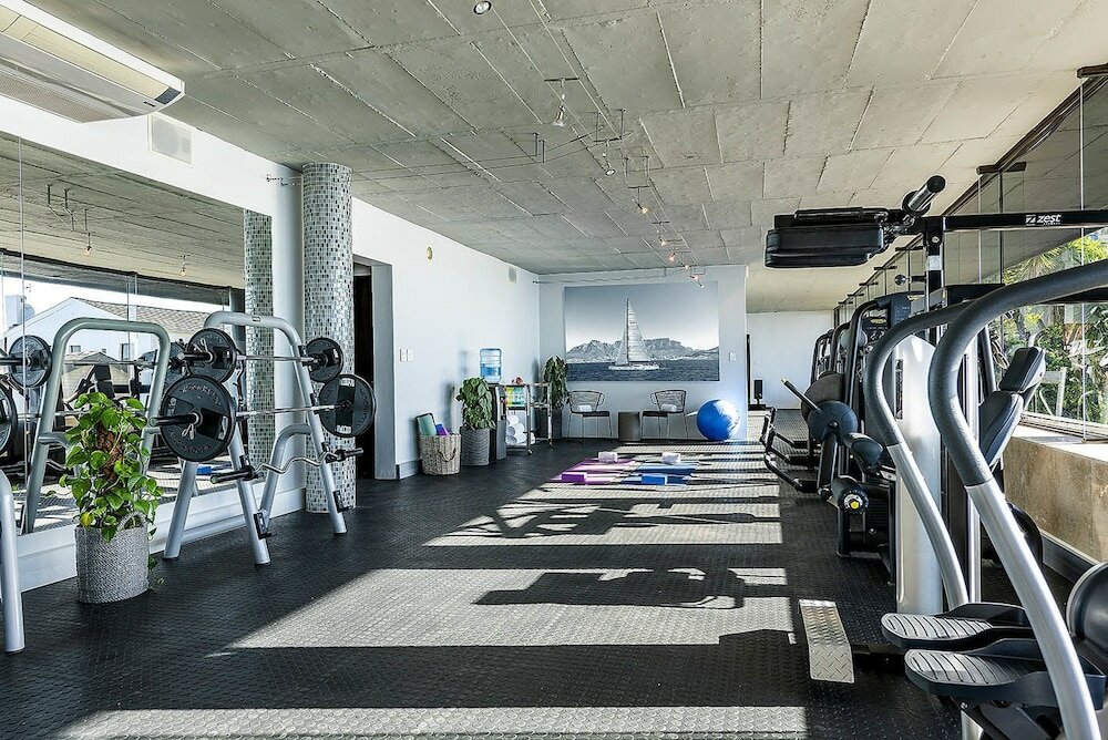 Фото Moondance Villa & Suites