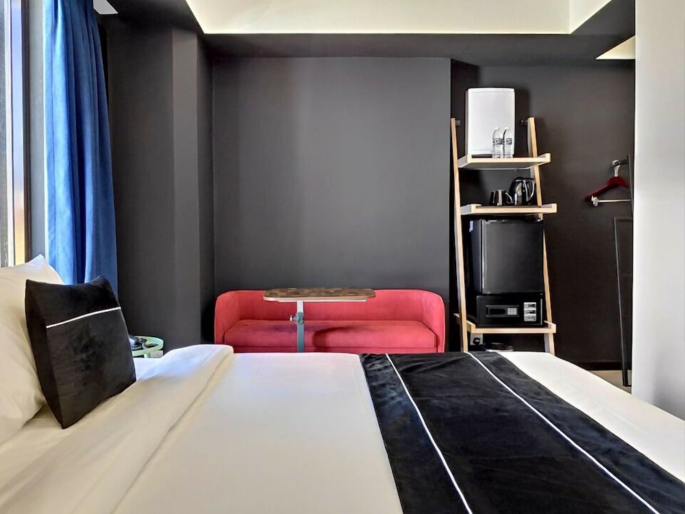 Фото Loop On Leith