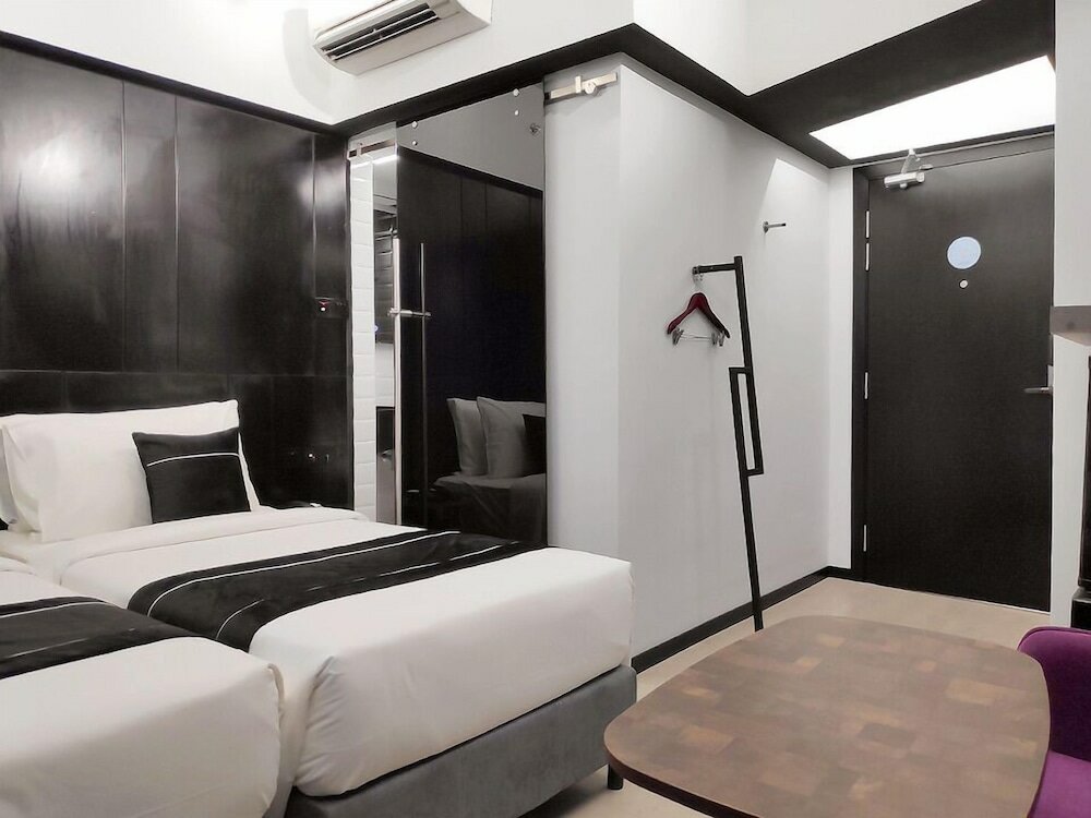 Фото Loop On Leith