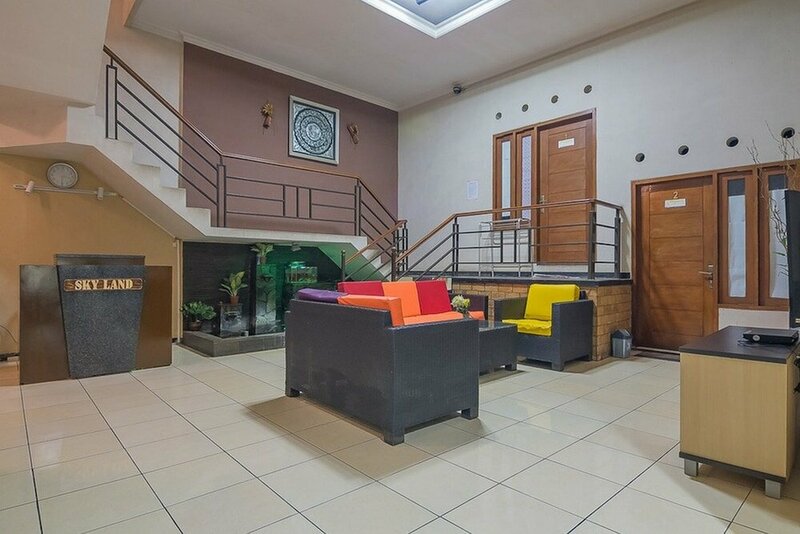 Гостиница RedDoorz near Exit Toll Pasteur 3 в Бандунге