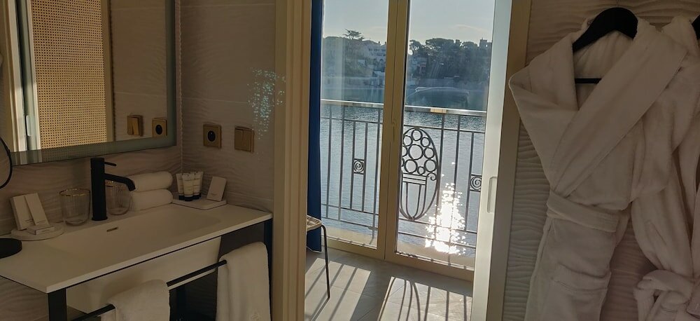 Фото Splendid Hotel