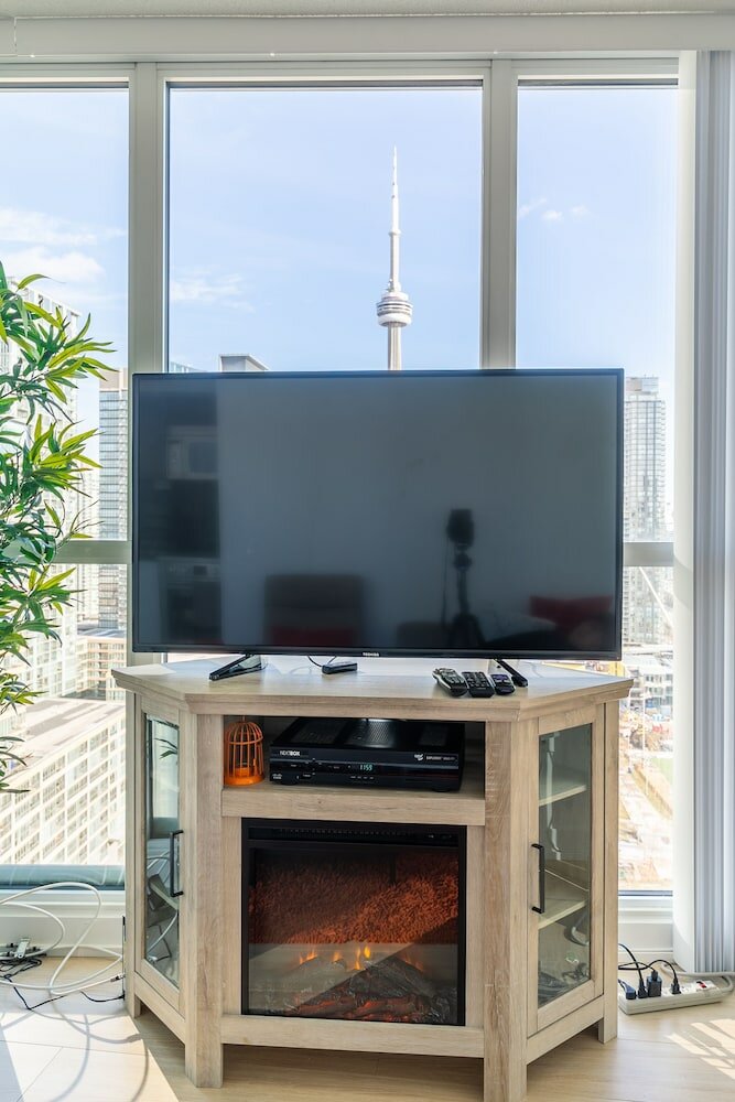 Фото Simply Comfort Stunning Downtown Condos