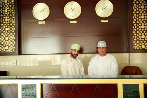 Гостиница Al Dhiyafa Palace Hotel Apartment в Эс-Сибе
