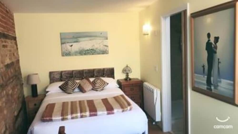 Фото St Peters Bed and Breakfast