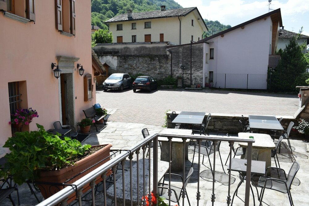 Фото Italo-Svizzero