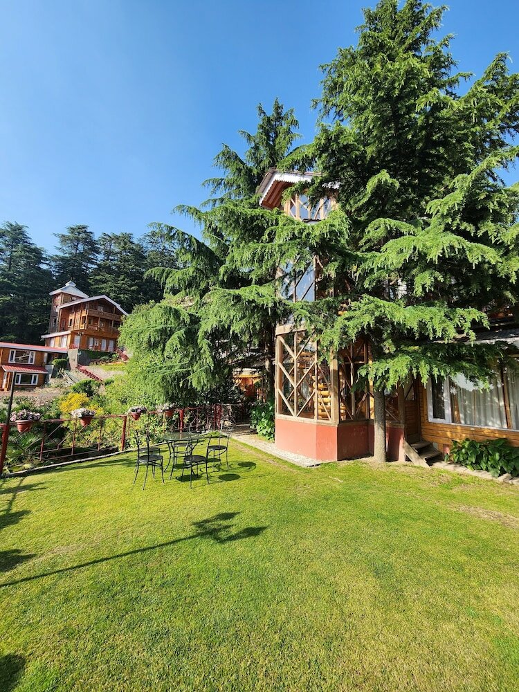 Фото The Chalets Naldehra