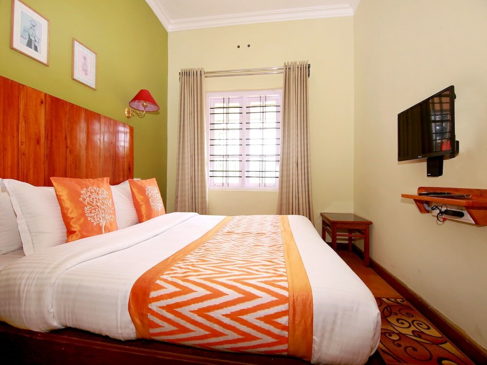 Фото Oyo 10336 Hotel Sn Annex