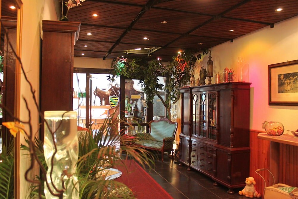 Фото Hotel und Restaurant die Burg