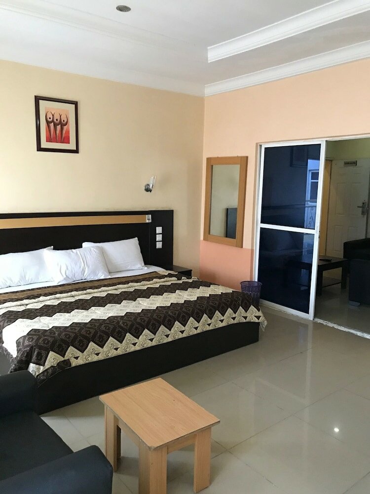 Фото Sumed Suites