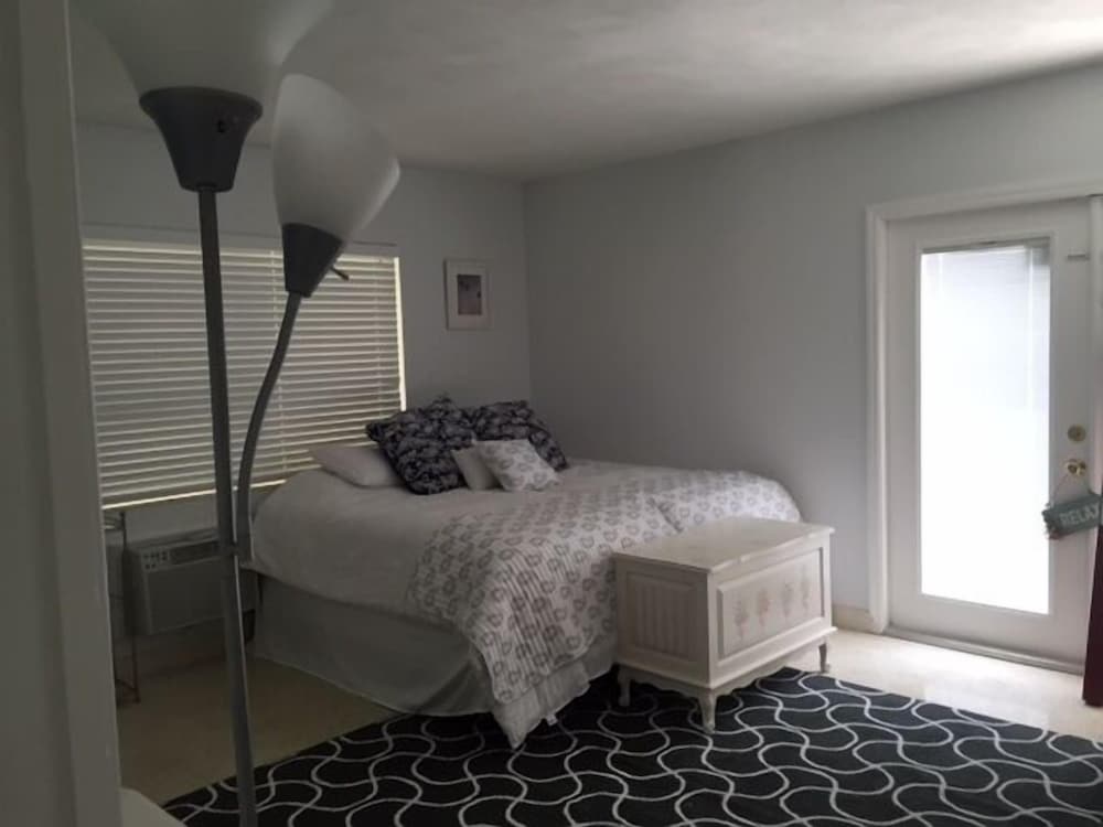 Фото Salty Bungalows Rosie