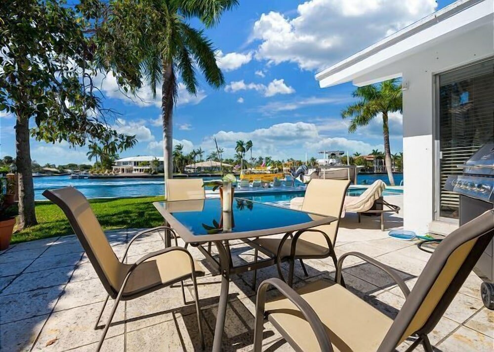 Фото Salty Bungalows Rosie