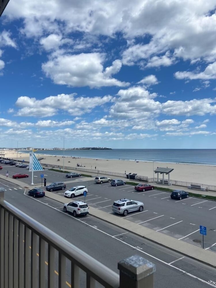 Фото Sea Spray Condo