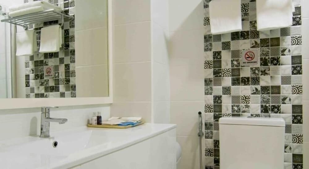 Фото Coconut Tree Hulhuvilla Beach