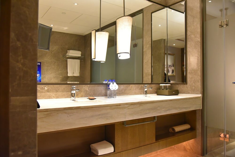 Фото DoubleTree by Hilton Hotel Shiyan