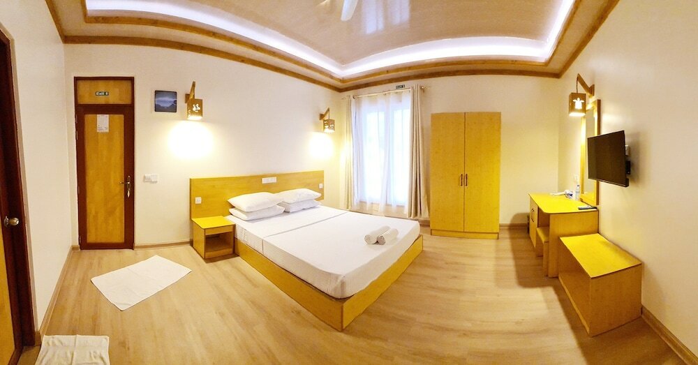 Фото Отель Beach Star Maldives