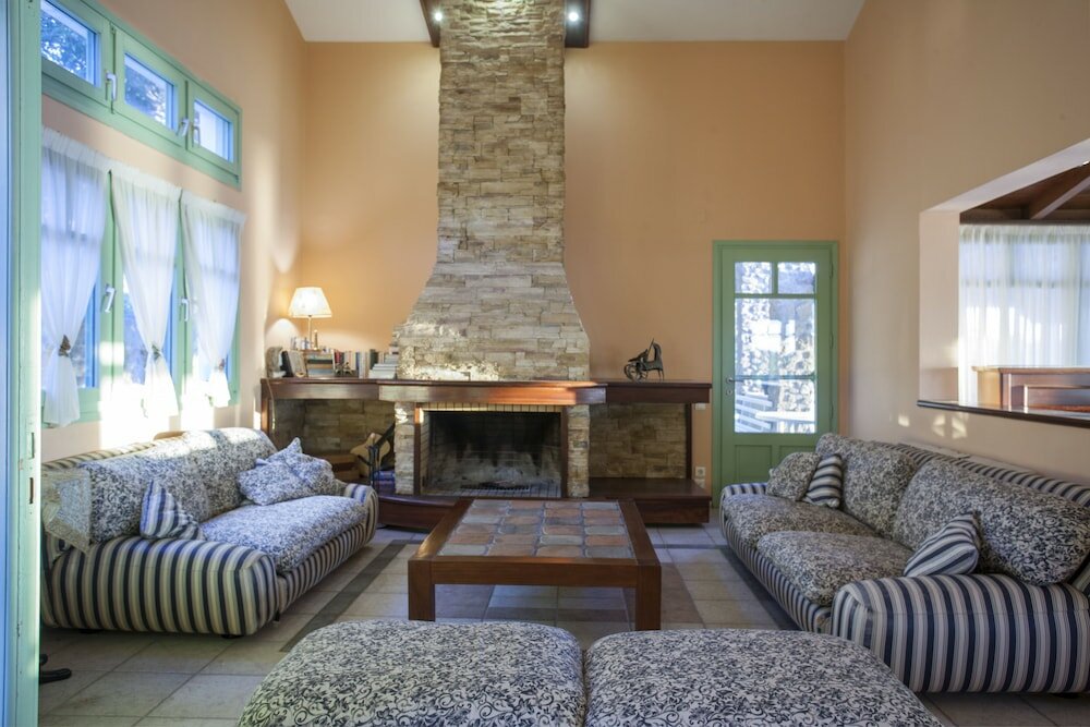 Фото Aelia & Melitta Villas