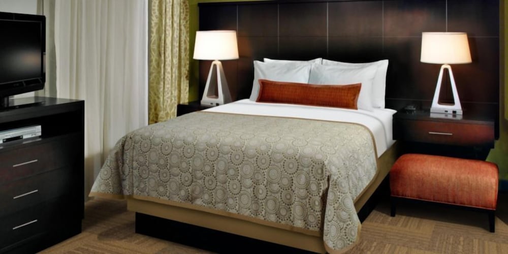 Фото Staybridge Suites Plano - The Colony, an Ihg Hotel