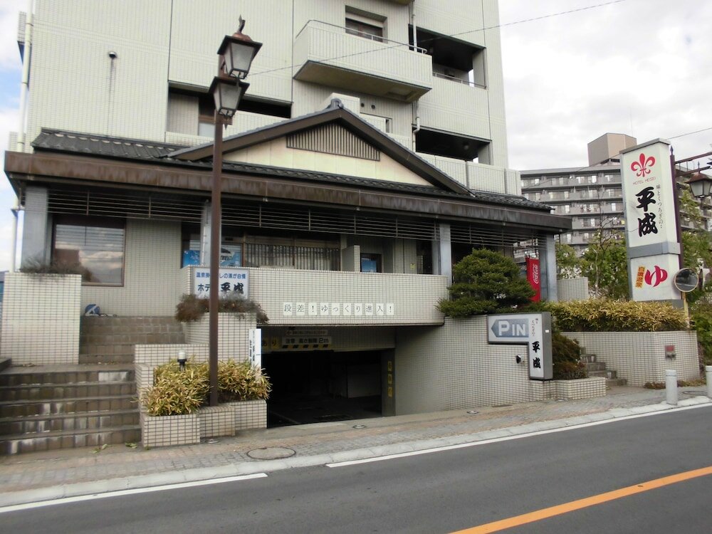 Фото отеля 2