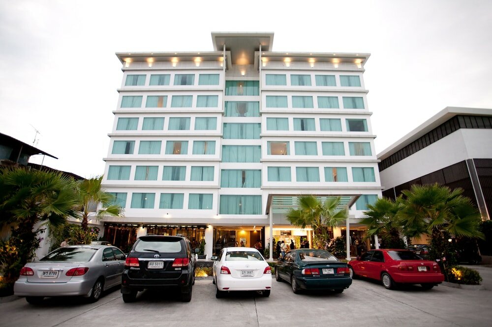 Фото отеля 1