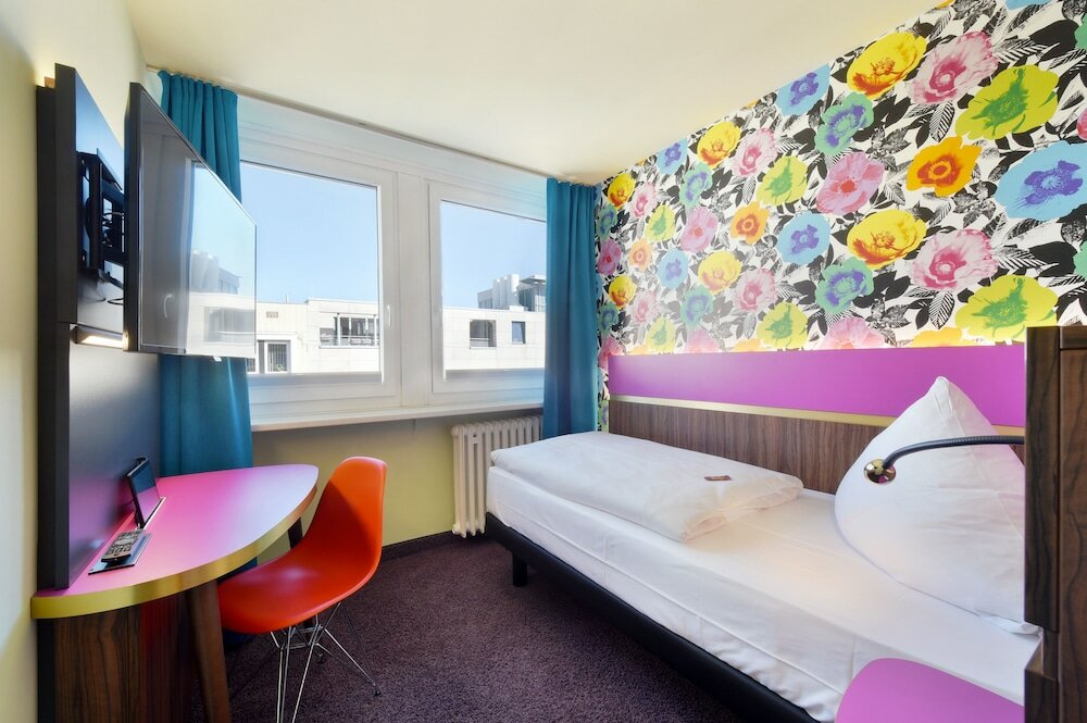 Фото 146038874193