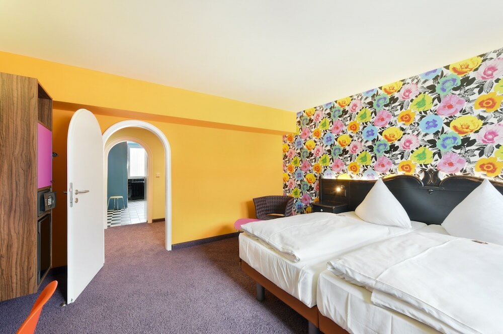 Фото 146038874193