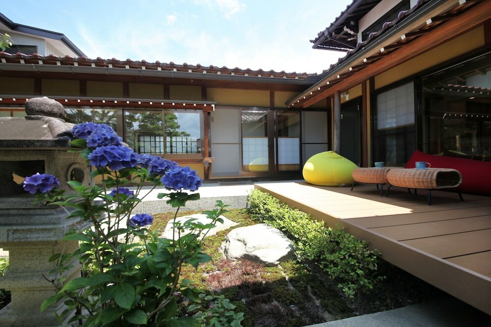 Фото Ichinomatsu Japanese Modern Hotel