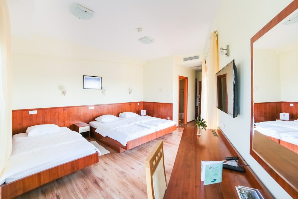 Фото Hotel Merlot