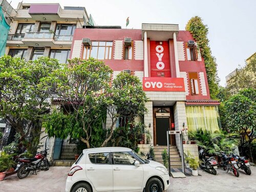 Oyo Flagship 632 Kalkaji Mandir