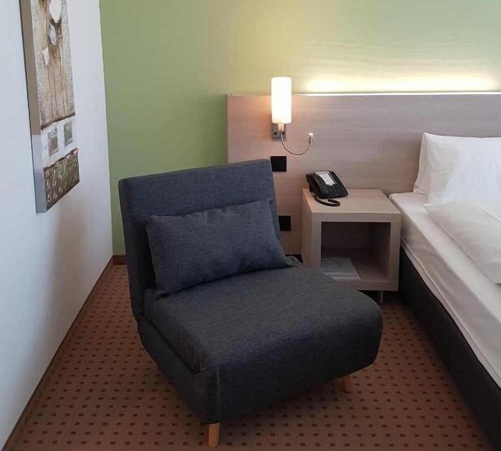 Фото Hotel Eastside