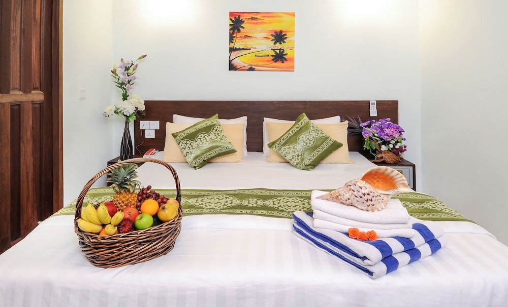 Фото Отель Salt Beach