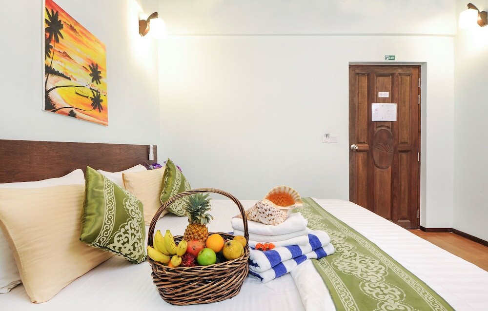 Фото Отель Salt Beach