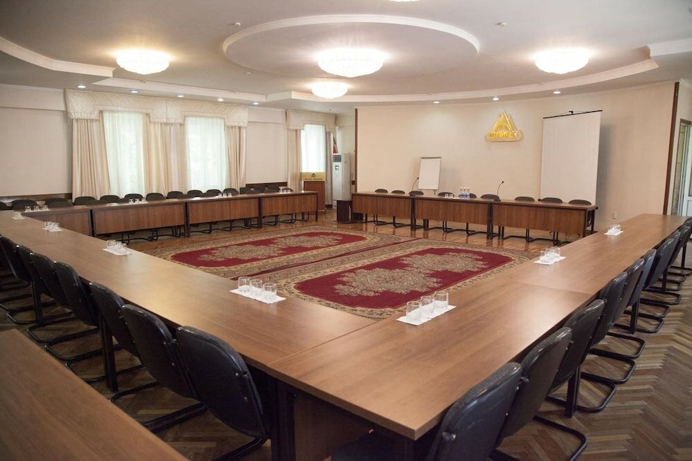 Фото Достук