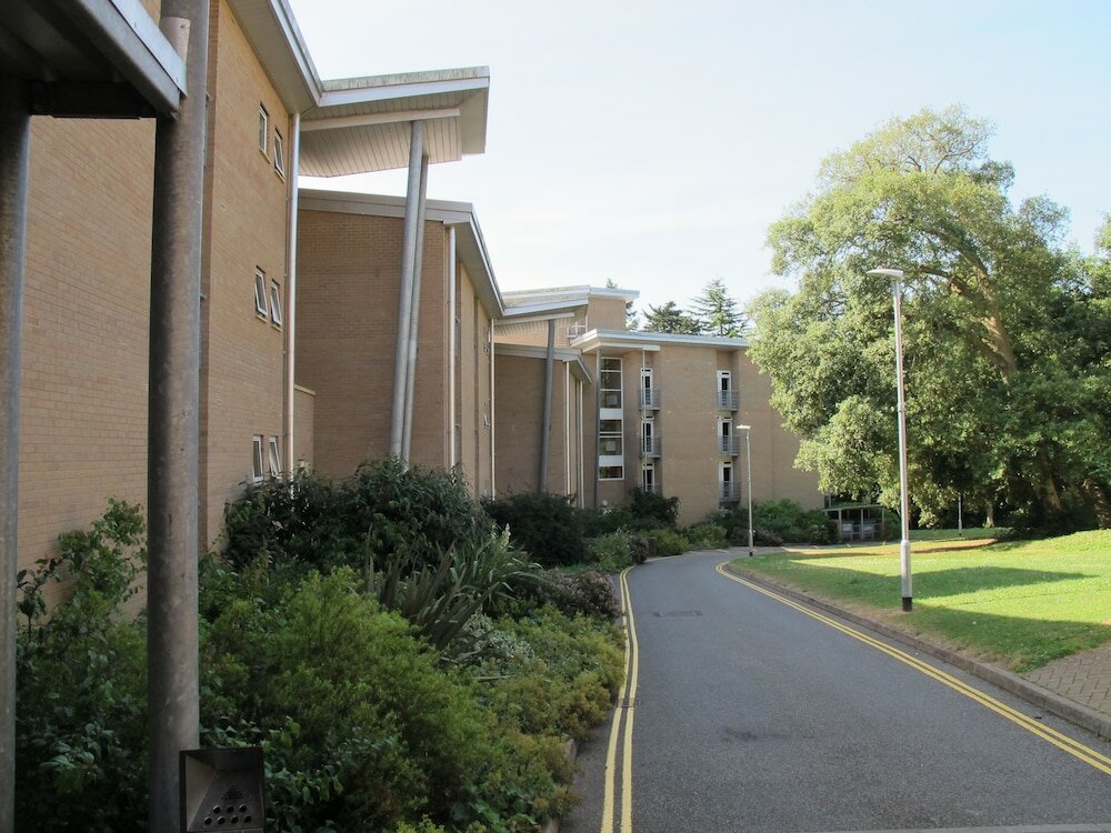 Фото University of Exeter Pennsylvania Court