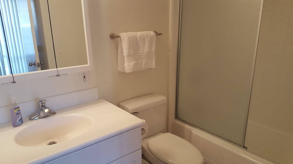 Фото Ilikai Hotel by Hello Relaxation