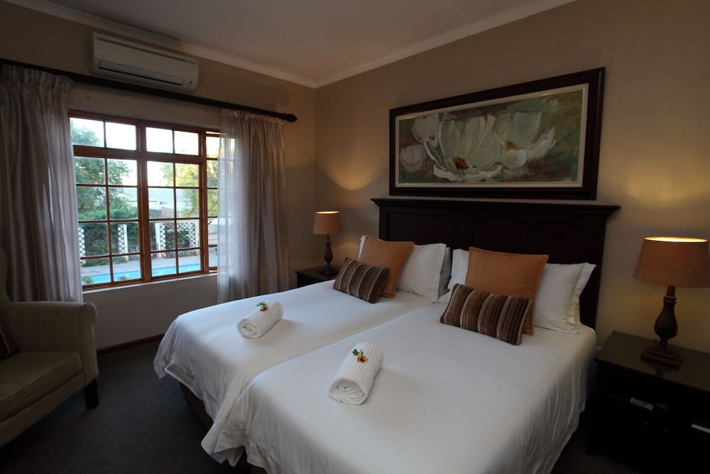 Фото Celtis Country Lodge and Restaurant