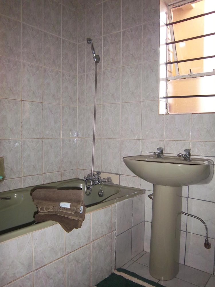 Фото Franchise Guest House