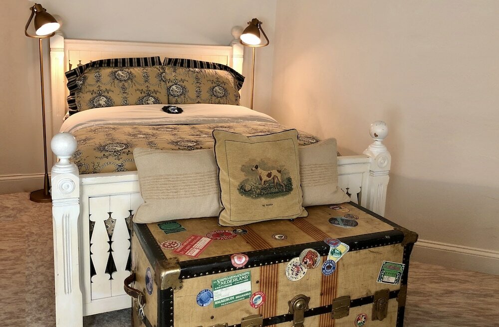 Фото Frederick William House