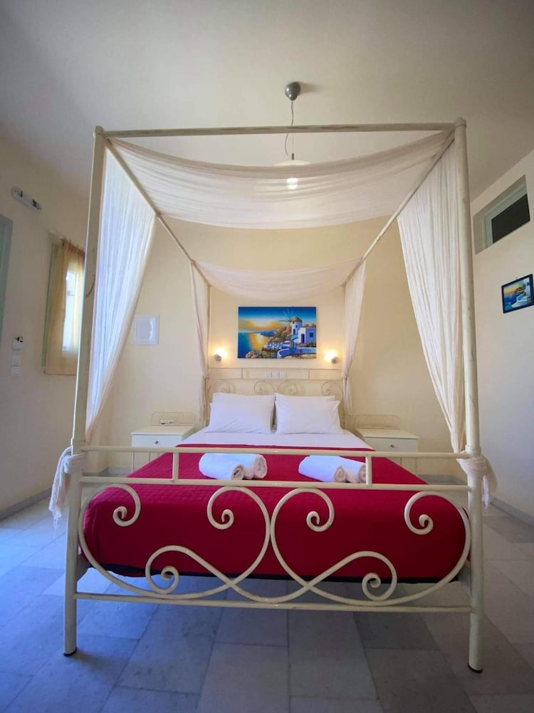 Фото Villa Irini Kamari