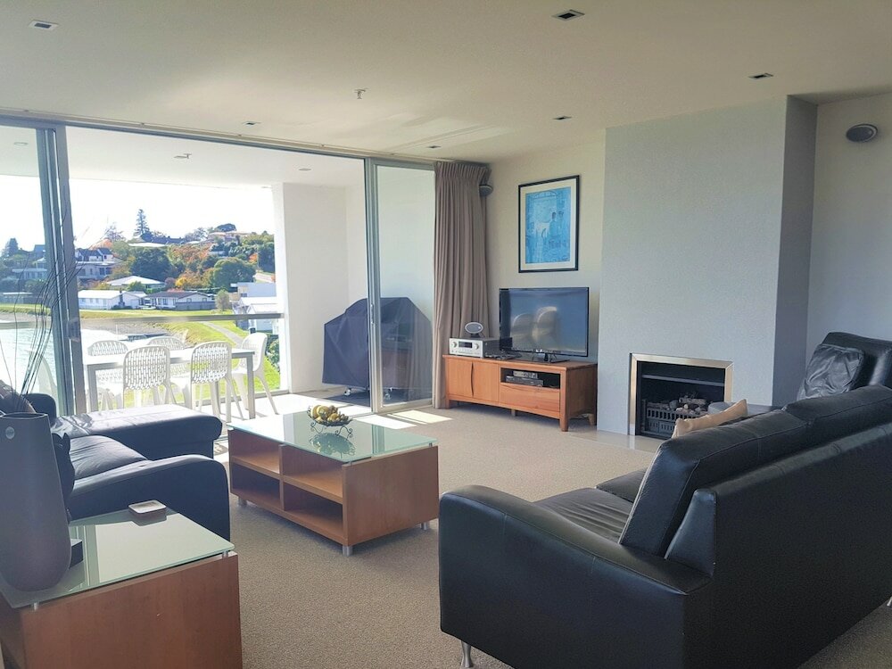 Фото Waimahana Apartment 8