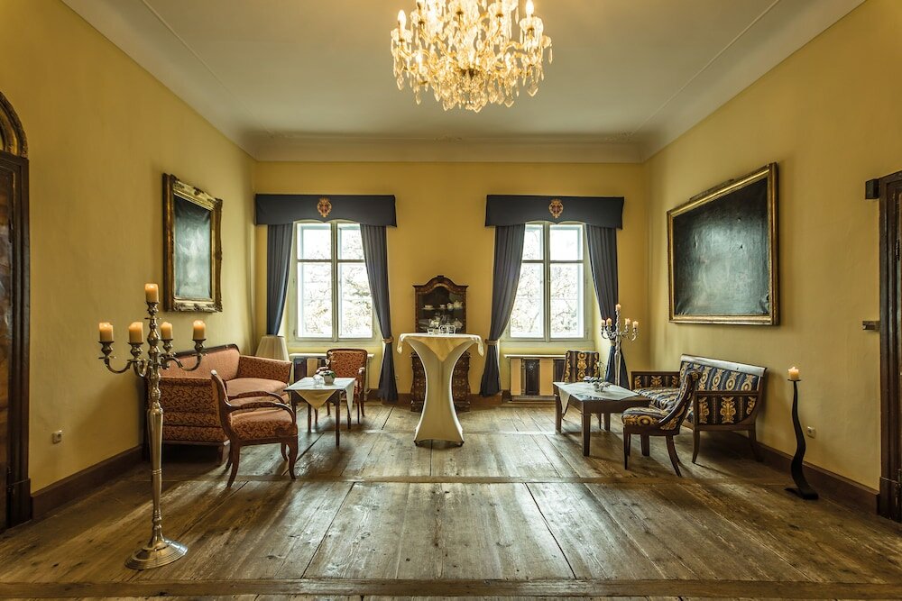 Фото Schlosshotel Mondsee