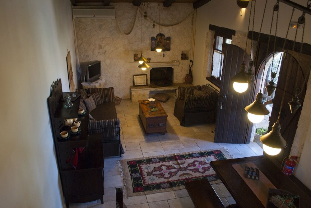 Фото Arethousa Villas