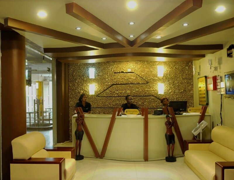 Гостиница Ravens Hotel в Кампале