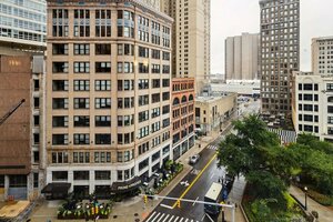 Modern Downtown Apartment (Michigan, Wayne County, Detroit, Detroit Amtrak Station), hotel