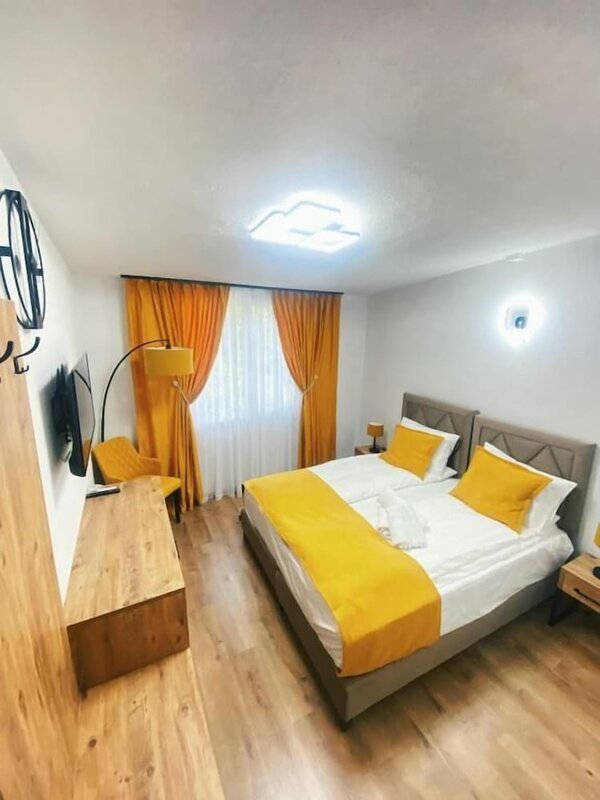 Гостиница Hotel & Restaurant Domestika в Скопье