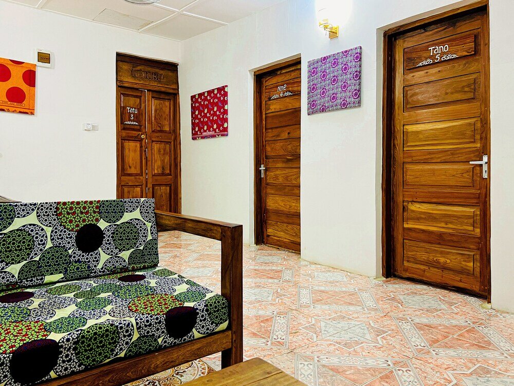 Фото Shoki Shoki Hostel Stone Town