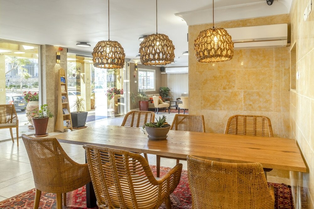 Фото Ramon Suites Hotel