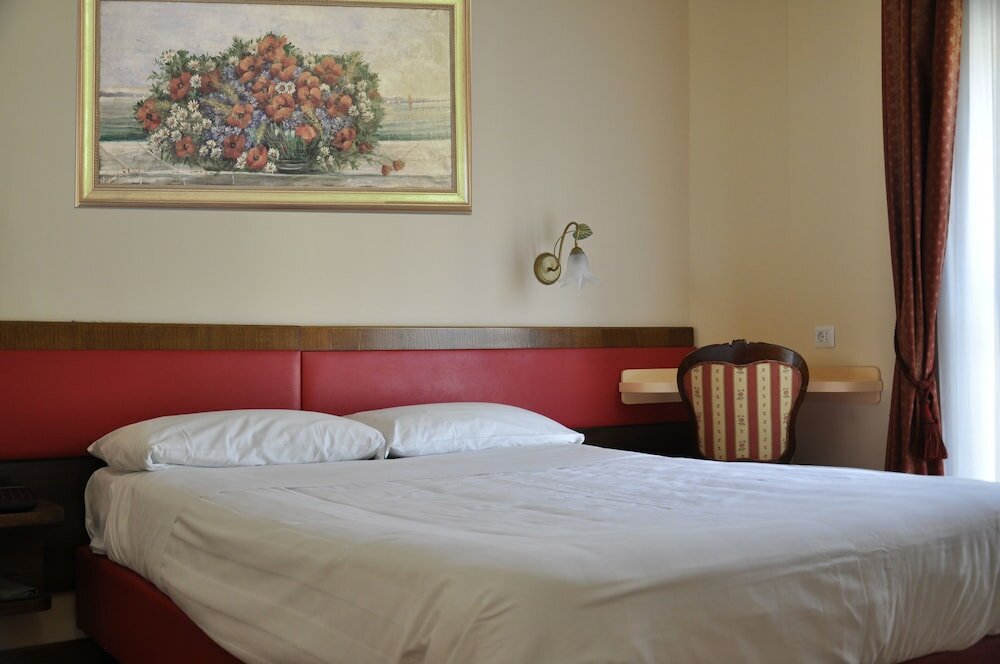 Фото Hotel San Guido